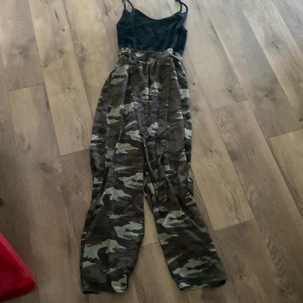 Chic Camo Jumpsuit with Black Top